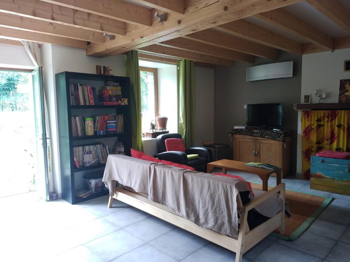 Gite De La Vieille Cour Villa Saint-Just  ภายนอก รูปภาพ
